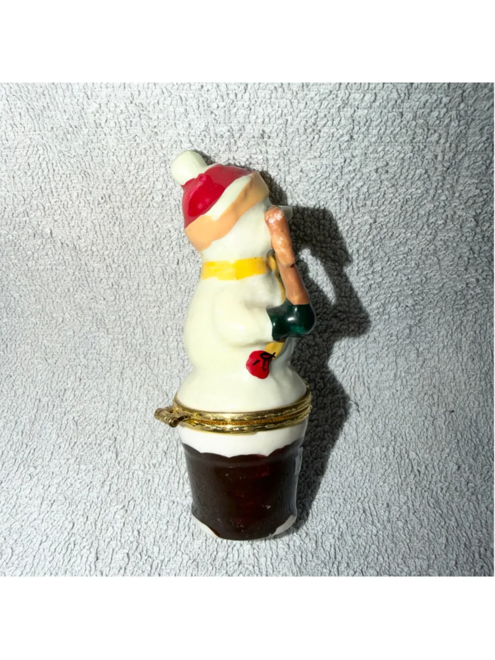 Vintage Small Hinged Trinket Box Christmas Winter Snowman Free Snow Porcelain